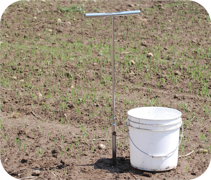 Probe and bucket for soil testing
